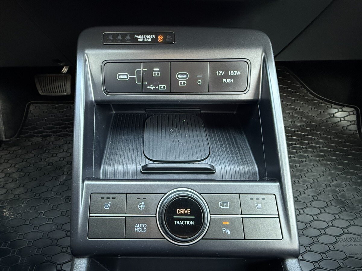 Hyundai Kona SUV / Terénní 1,6 l 101 kw