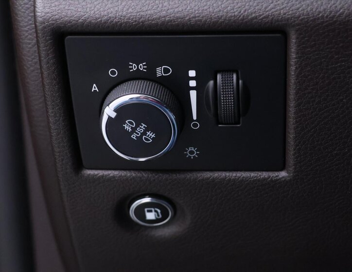 Jeep Grand Cherokee SUV 3,0 l 184 kw