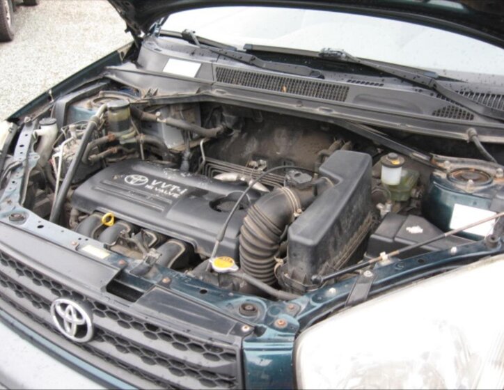Toyota RAV4 Kombi 1,8 l 92 kw