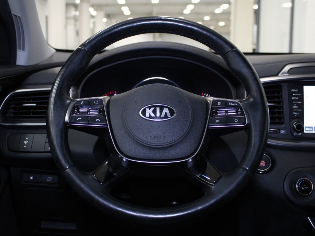 KIA Sorento SUV 2,2 l 147 kw