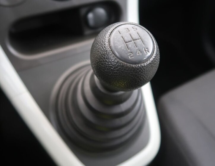 Suzuki Splash Hatchback 996,0 50 kw