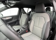 Volvo XC40 SUV 2,0 l 120 kw