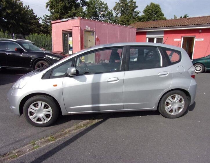 Honda Jazz Hatchback 1,2 l 66 kw