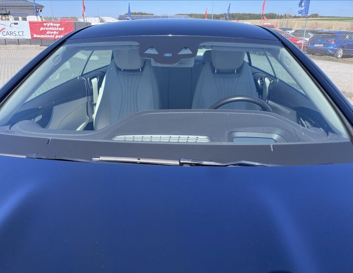 Mercedes-Benz Třídy E Kupé 2,0 l 180 kw