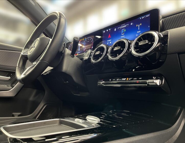 Mercedes-Benz Třídy A 16