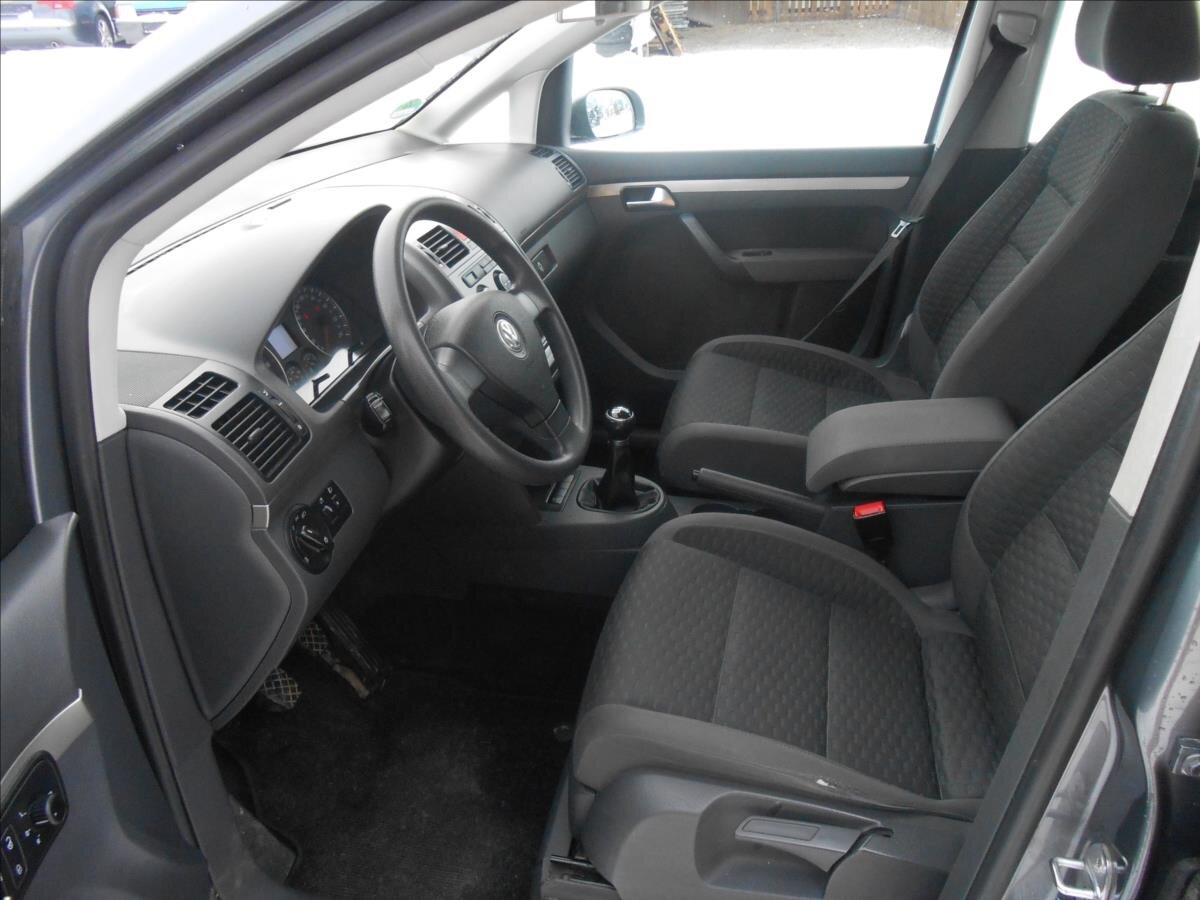 Volkswagen Touran MPV 2,0 l 103 kw