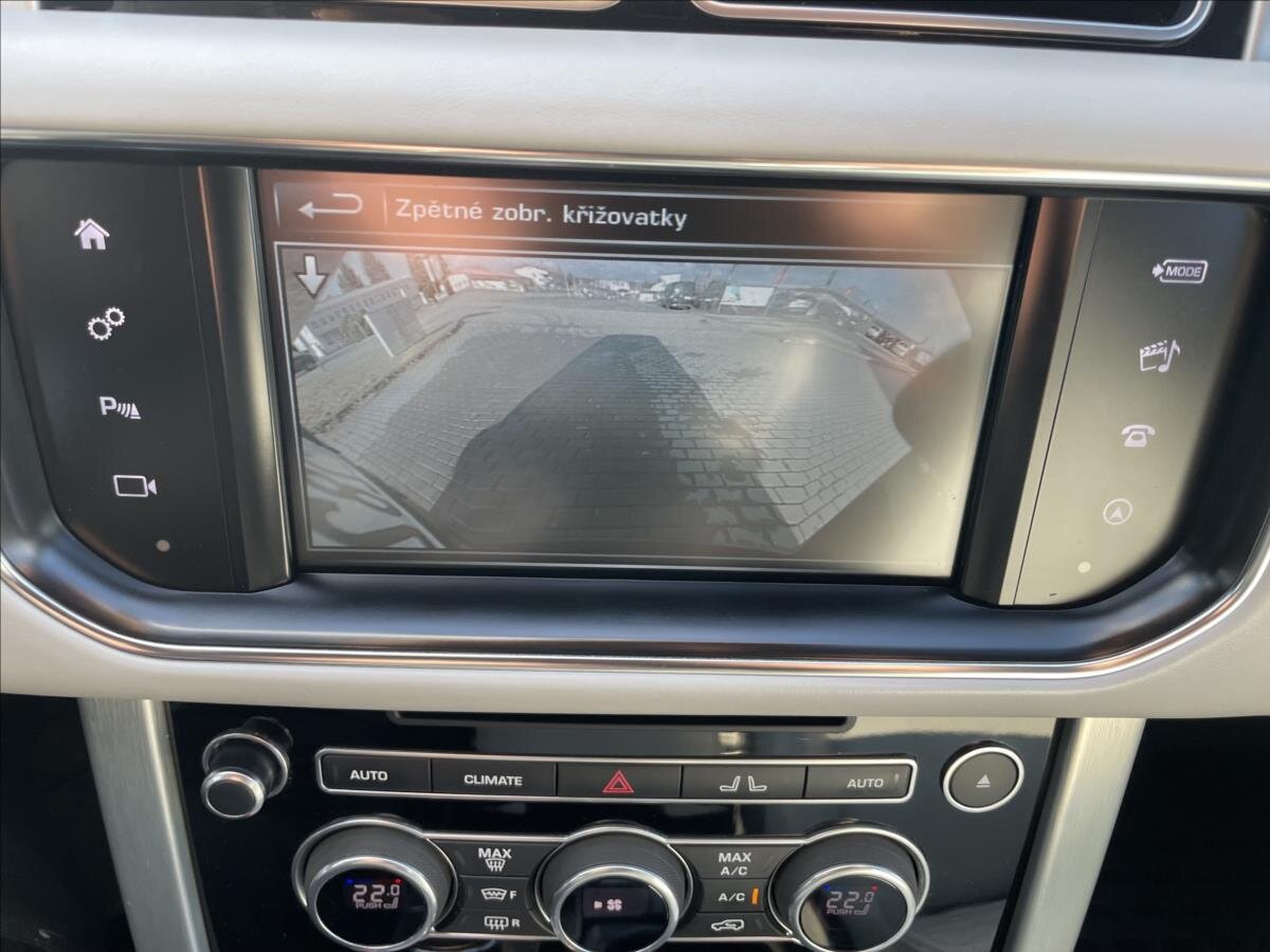 Land Rover Range Rover SUV / Terénní 4,4 l 250 kw