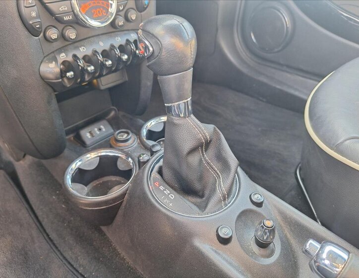 Mini Cooper Hatchback 1,6 l 135 kw