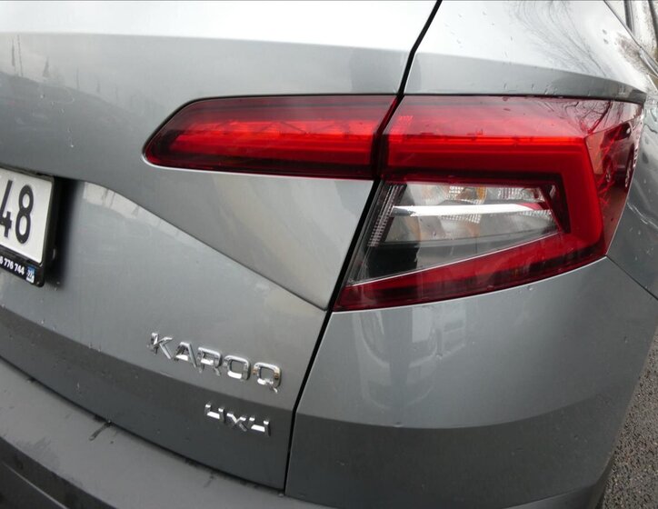 Škoda Karoq SUV / Terénní 2,0 l 110 kw