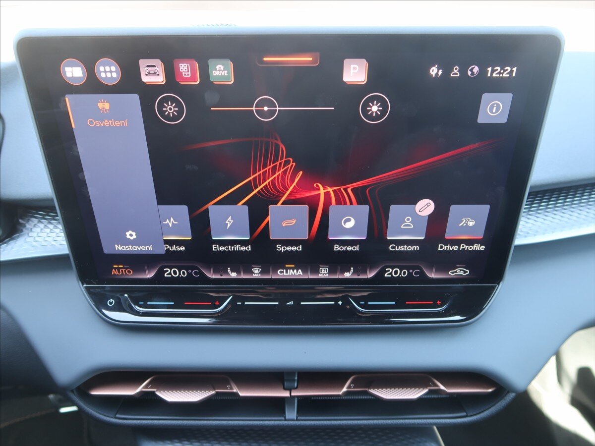 Cupra Terramar SUV / Terénní 2,0 l 195 kw