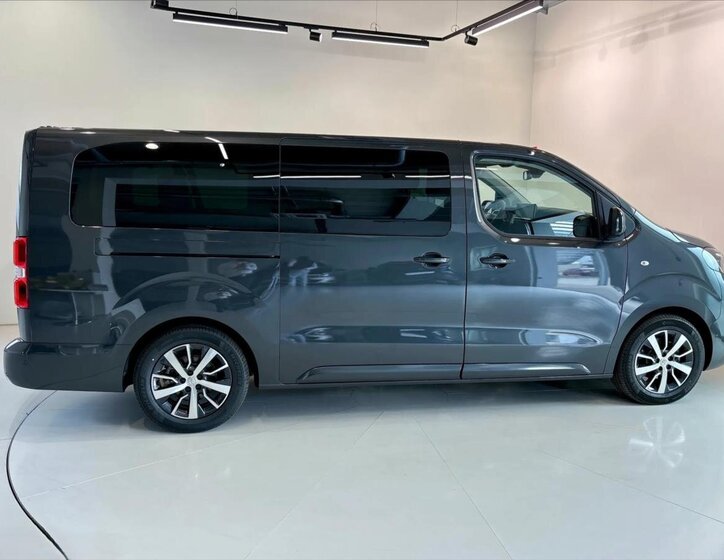 Toyota ProAce 10