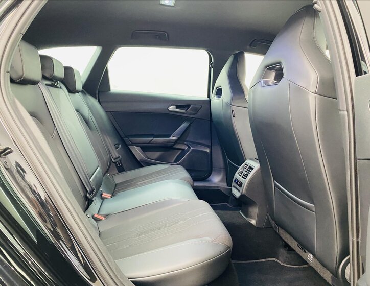 Cupra Leon Kombi 1,4 l 110 kw