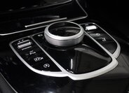 Mercedes-Benz Třídy E 27