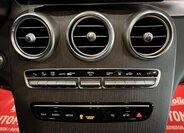 Mercedes-Benz Třídy C Sedan / Limuzína 2,0 l 143 kw