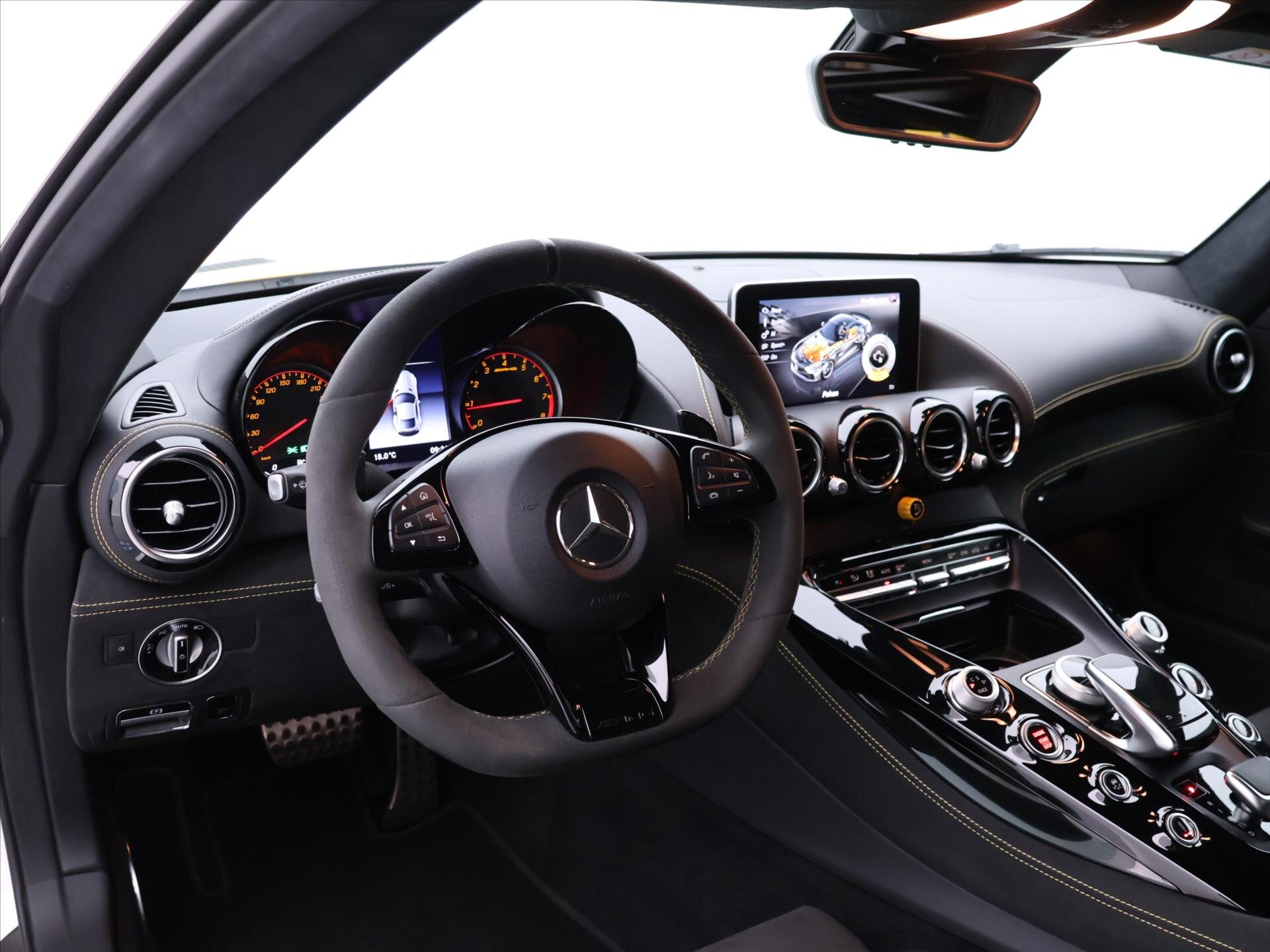 Mercedes-Benz AMG GT Kupé 4,0 l 430 kw