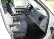 Volkswagen Transporter Kombi 2,0 l 84 kw