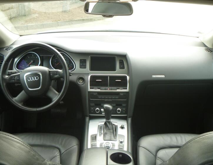 Audi Q7 SUV 3,0 l 176 kw