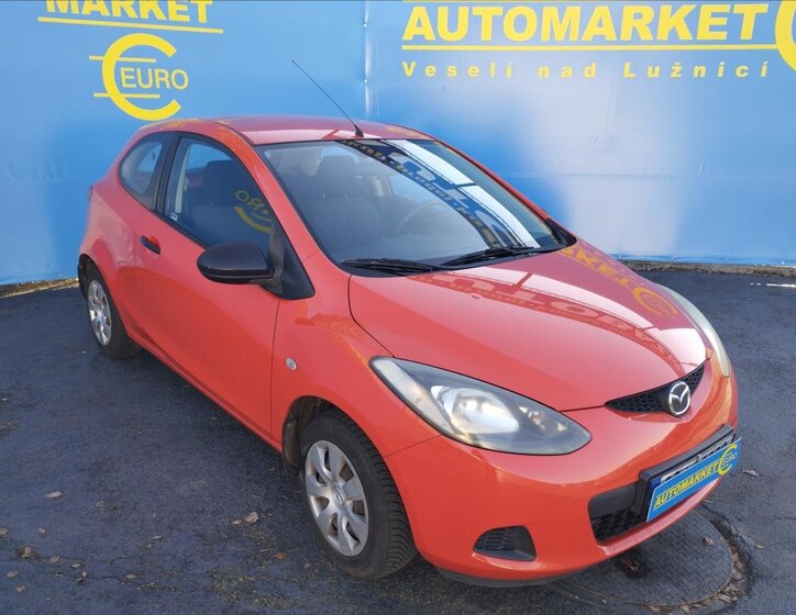 Mazda 2 3