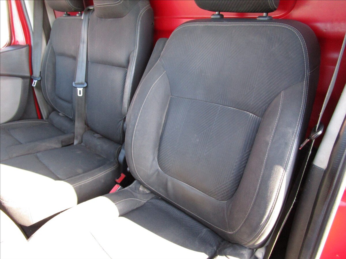 Renault Trafic Skříň 1,6 l 70 kw