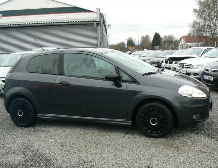 Fiat Punto Hatchback 1,4 l 57 kw