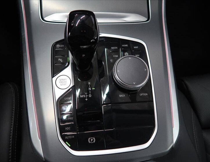 BMW X5 Kombi 3,0 l 245 kw