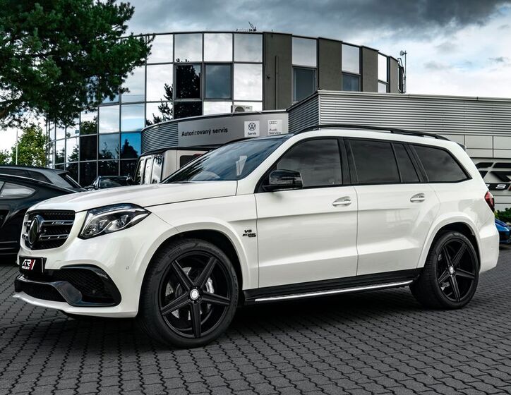 Mercedes-Benz GLS 29