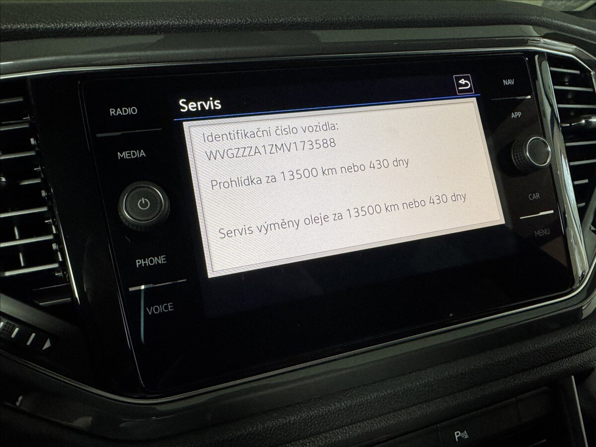 Volkswagen T-Roc SUV 1,5 l 110 kw