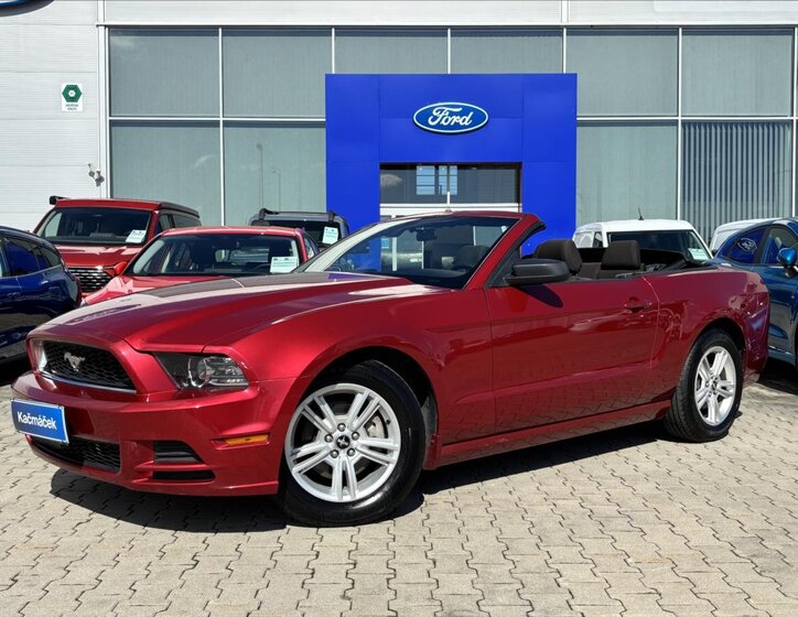 Ford Mustang Kabriolet 3,7 l 227 kw
