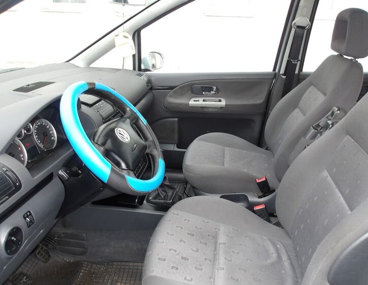 Volkswagen Sharan Kombi 1,9 l 85 kw