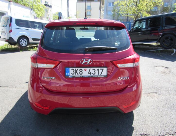 Hyundai ix20 Hatchback 1,6 l 91 kw