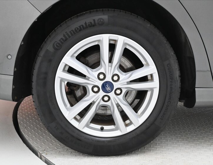 Ford S-MAX MPV 2,0 l 140 kw