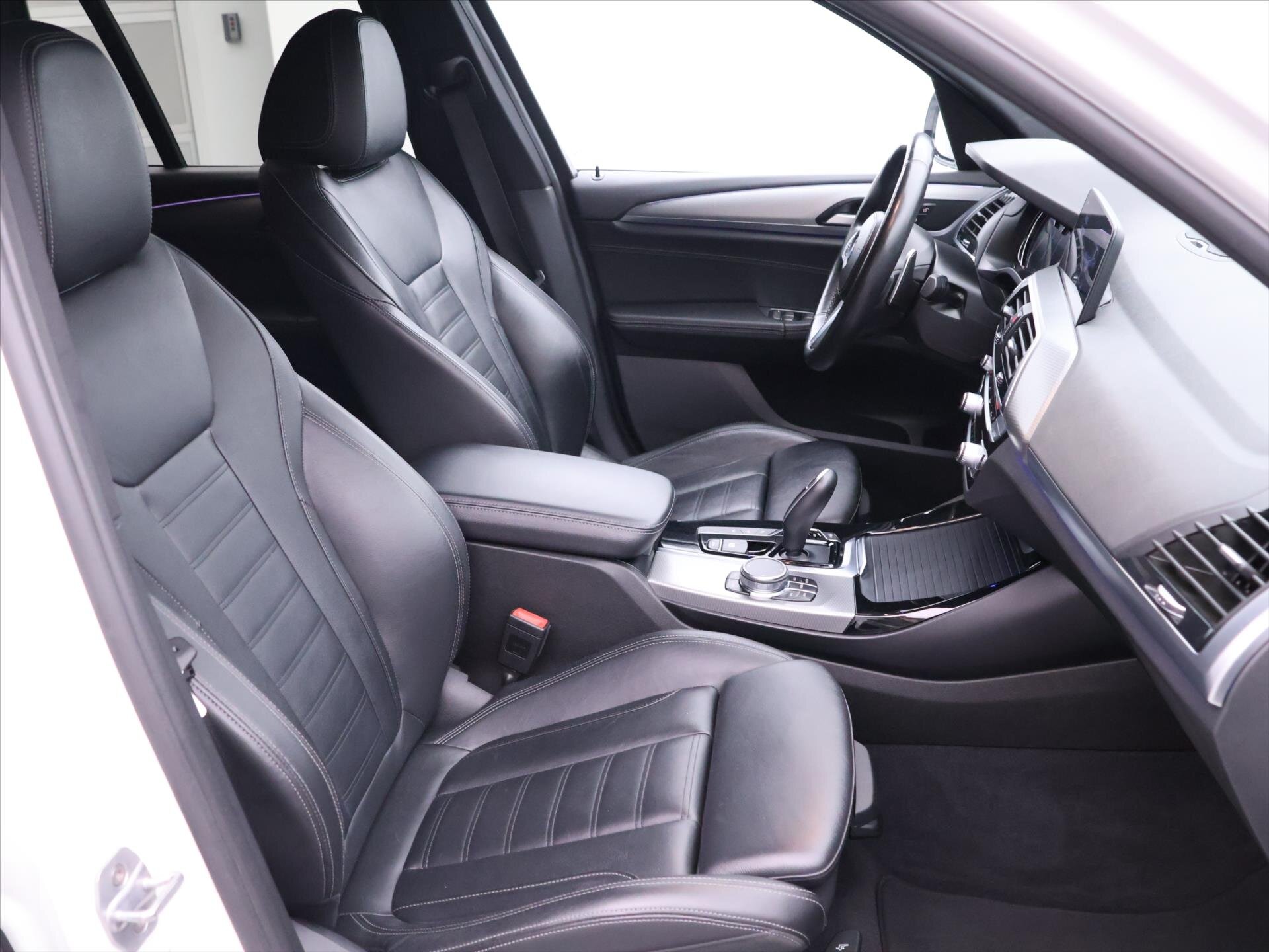 BMW X3 SUV 3,0 l 195 kw