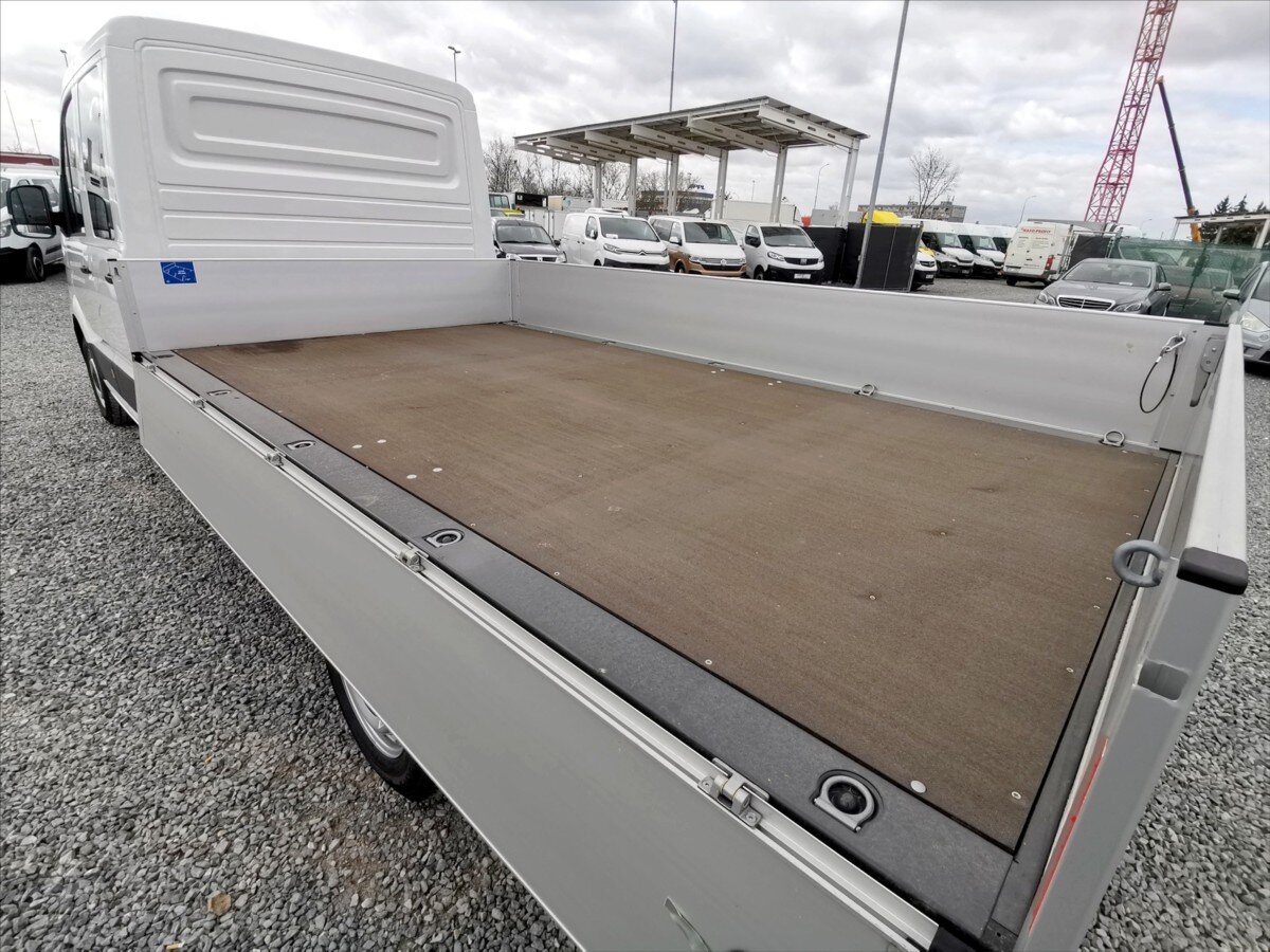 Volkswagen Crafter Valník 2,0 l 130 kw