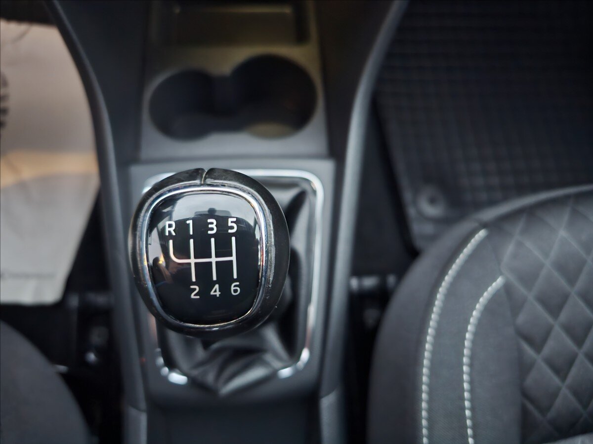 Škoda Rapid Hatchback 999,0 81 kw