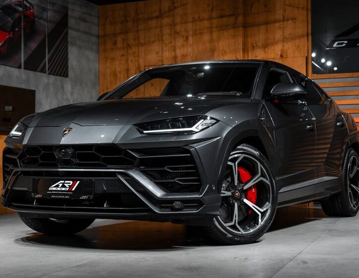 Lamborghini Urus 5