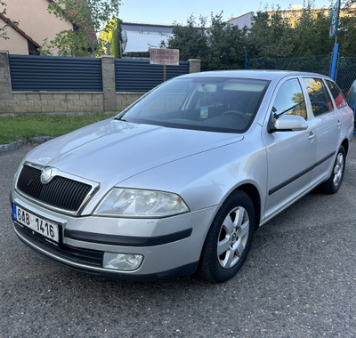 Škoda Octavia 1