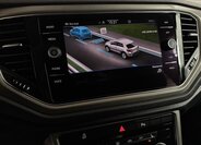 Volkswagen T-Roc SUV / Terénní 2,0 l 140 kw