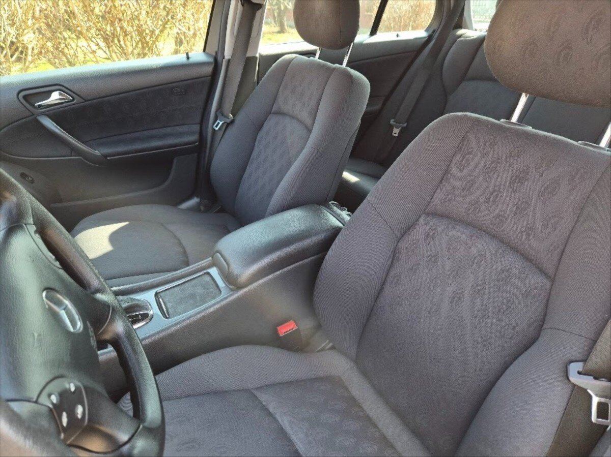 Mercedes-Benz Třídy C Kombi 0,0 0