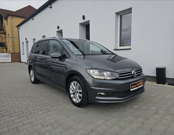 Volkswagen Touran Kombi 2,0 l 110 kw
