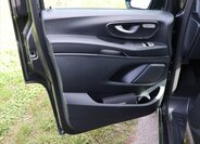 Mercedes-Benz Vito Kombi 2,0 l 174 kw