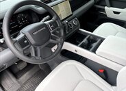 Land Rover Defender SUV 3,0 l 183 kw