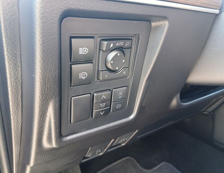 Toyota Land Cruiser SUV / Terénní 2,8 l 150 kw