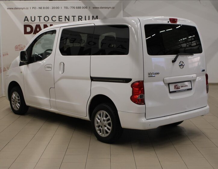 Nissan NV200 6