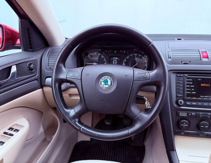 Škoda Octavia Liftback 2,0 l 103 kw