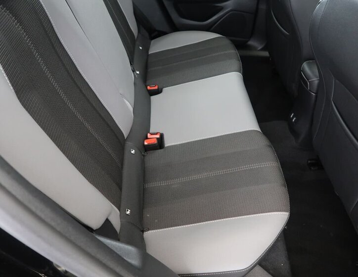 Opel Mokka SUV / Terénní 1,2 l 100 kw