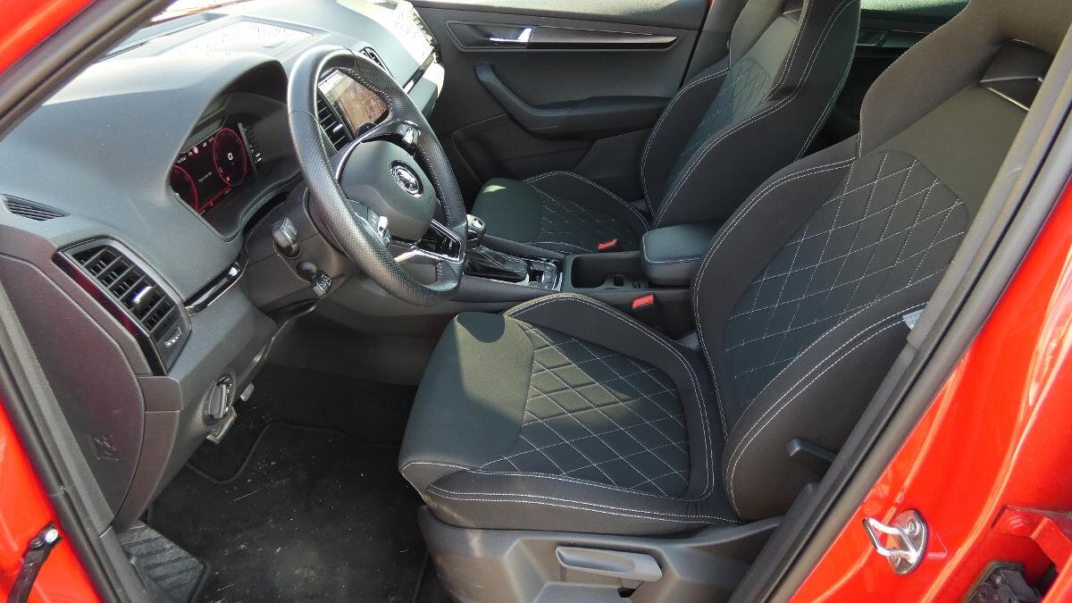 Škoda Karoq SUV / Terénní 1,5 l 110 kw