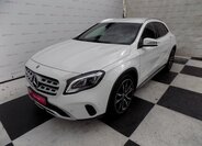 Mercedes-Benz GLA 1