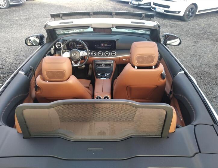 Mercedes-Benz Třídy E 17