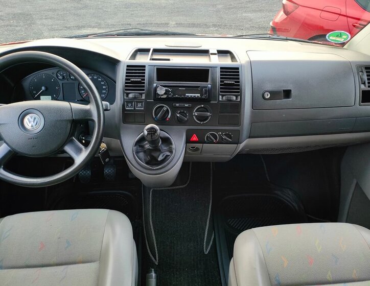 Volkswagen Transporter 8