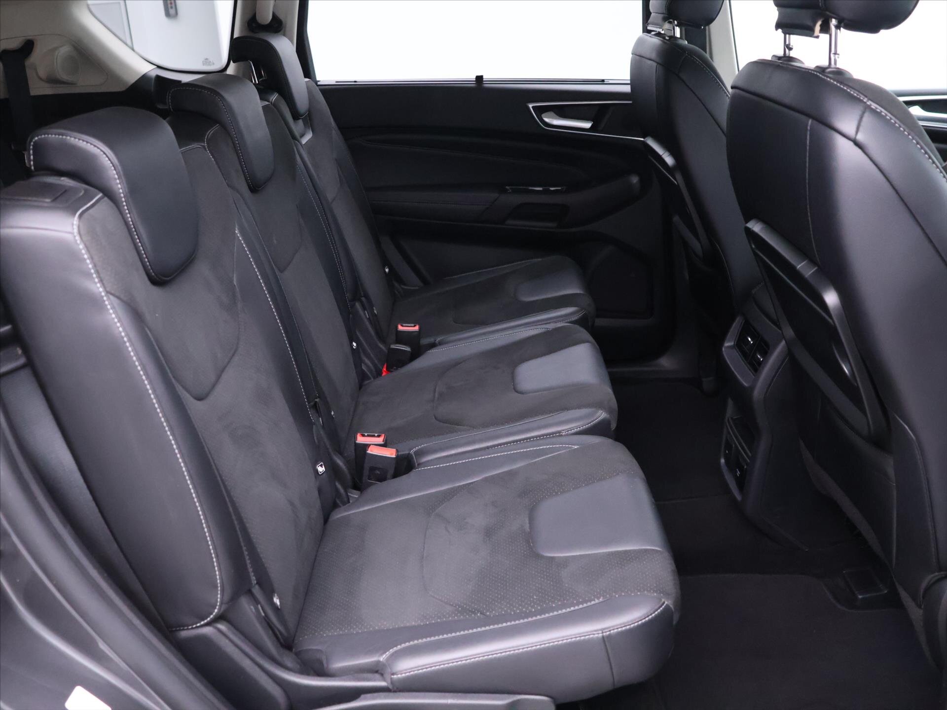 Ford S-MAX MPV 2,0 l 132 kw